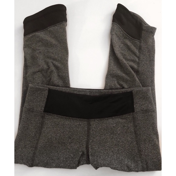 lululemon athletica Pants - Lululemon Grey/Black Crop Leggings 6
